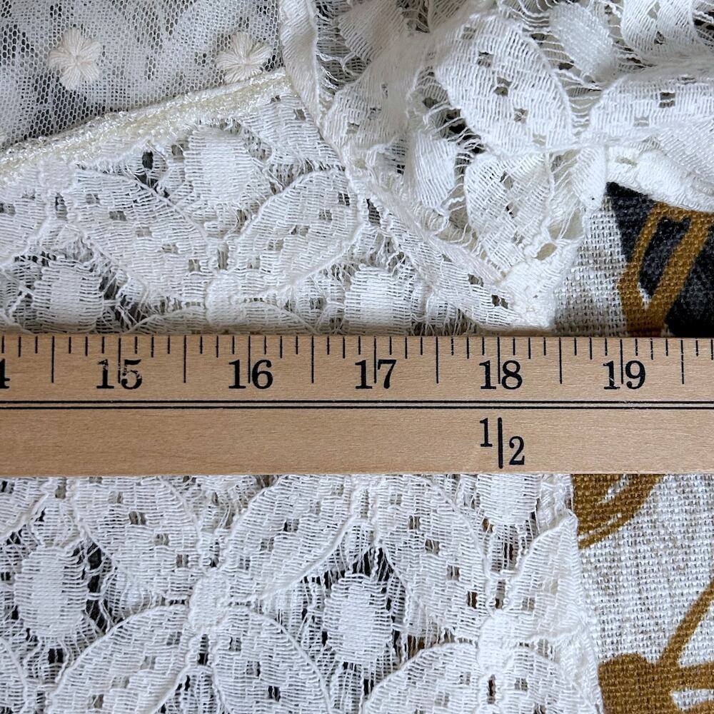 Coastal Cowgirl Delicate Babydoll Lace Daisies Bell Sleeve Boho Chic Women MED - Picture 8 of 9